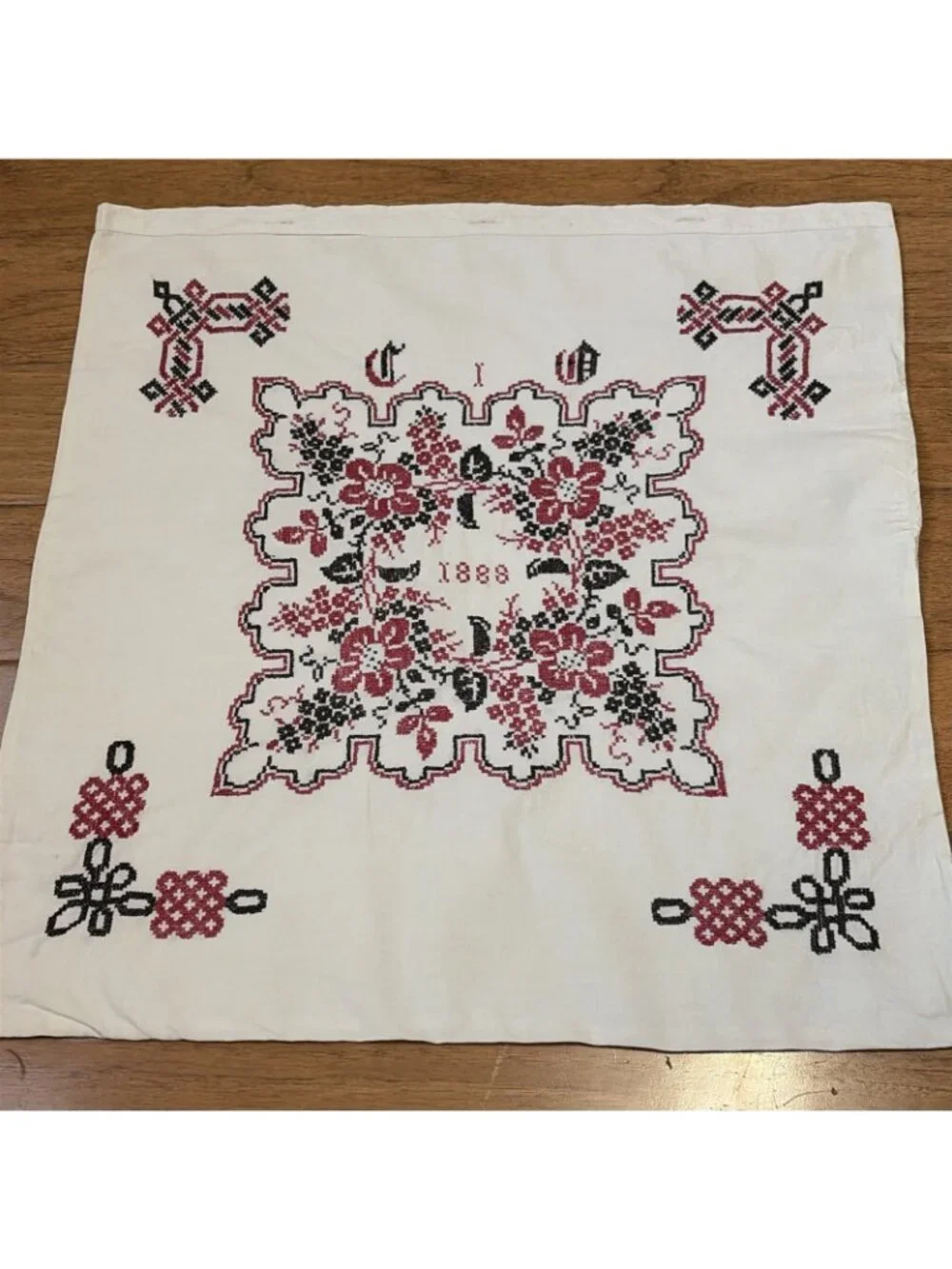 Antique Ukrainian Embroidered Pillow Covers Set Of 2 Folk Cottage Handmade 16X16